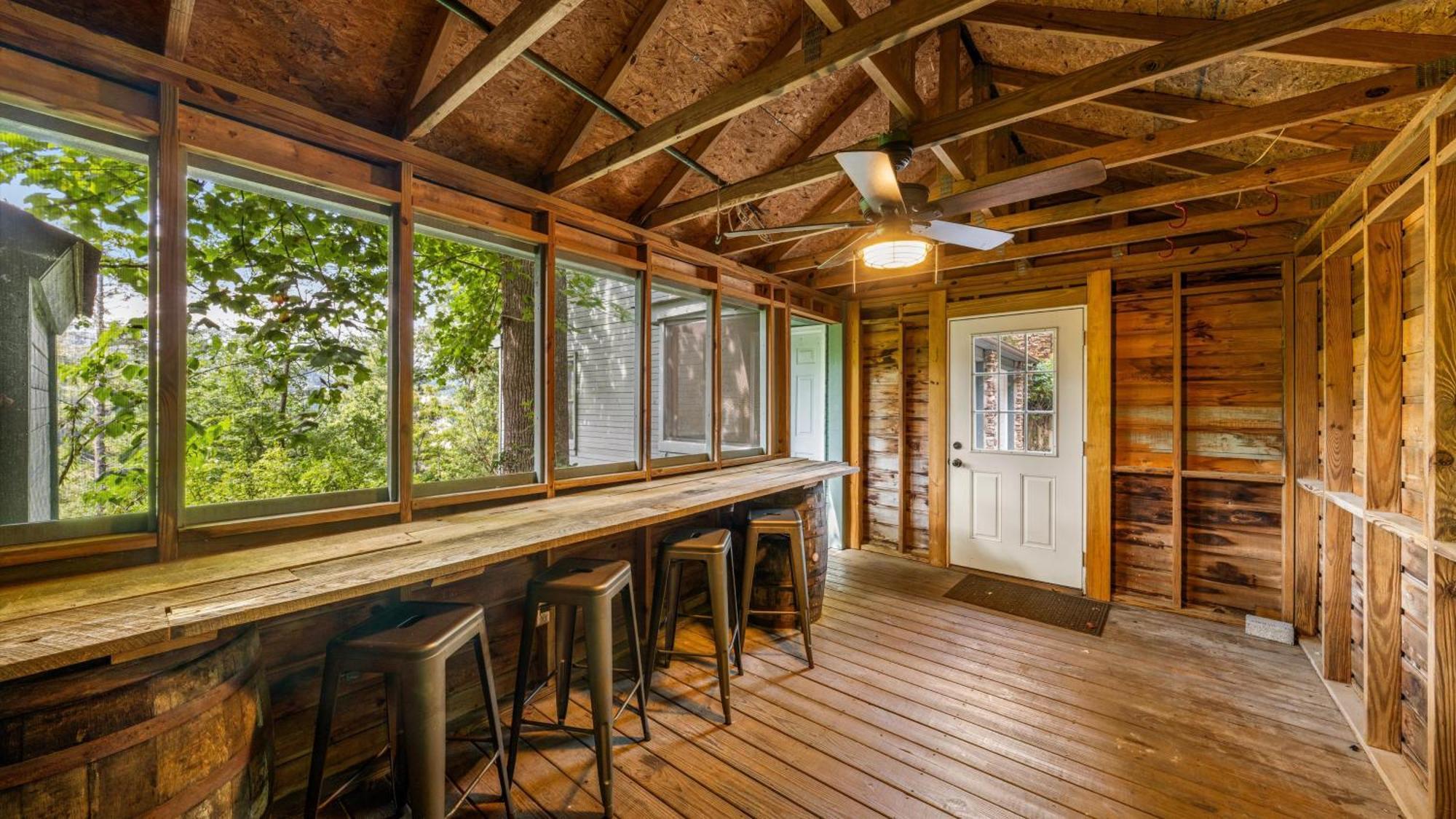 Whiskey Ridge Lodge: 1940s Gem With Views And Custom Game Gatlinburg